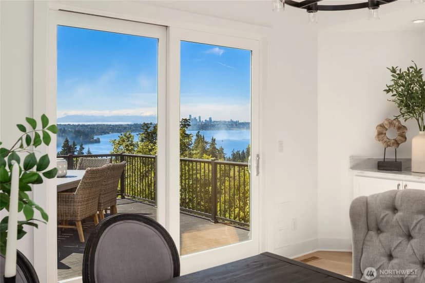Property photo for 8430 Se 53rd Place, Mercer Island photo 10
