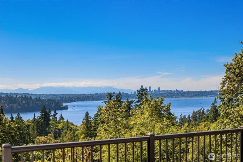Property photo for 8430 Se 53rd Place, Mercer Island photo 38