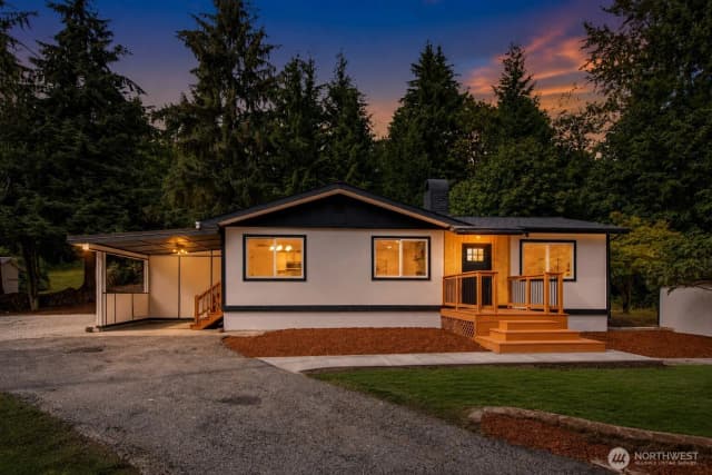 Property photo for 9220 Mero Road, Snohomish photo 2