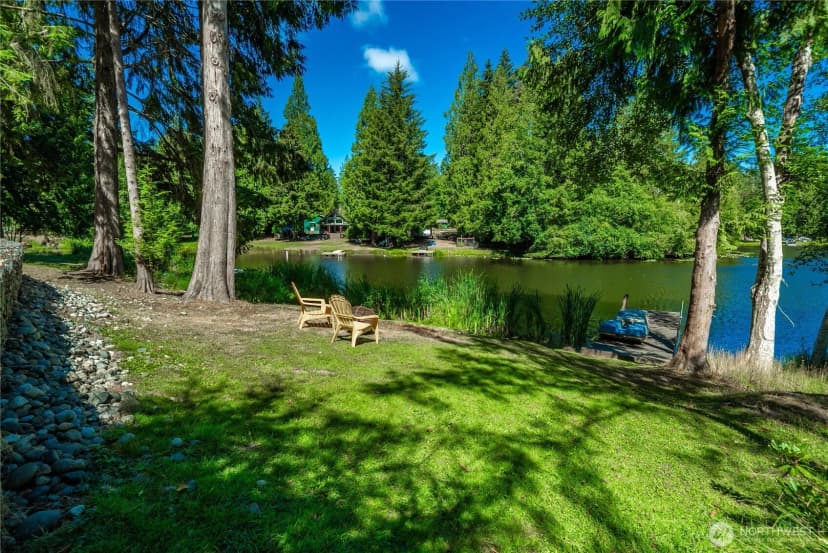 Property photo for 520 E Lakeshore Drive W, Shelton photo 23