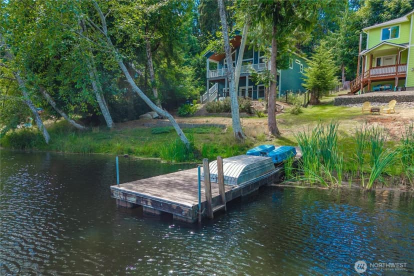 Property photo for 520 E Lakeshore Drive W, Shelton photo 24