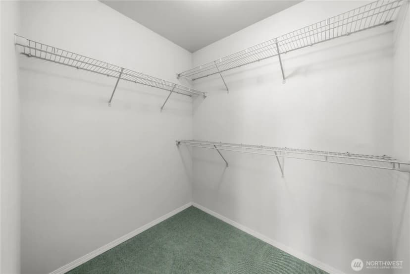 Property photo for 520 E Lakeshore Drive W, Shelton photo 14