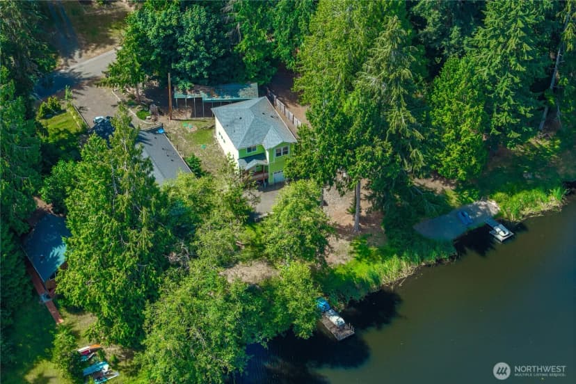 Property photo for 520 E Lakeshore Drive W, Shelton photo 29