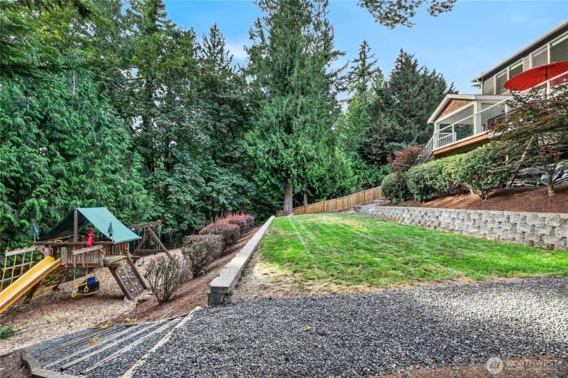 Property photo for 21939 Ne 11th Street, Sammamish photo 39