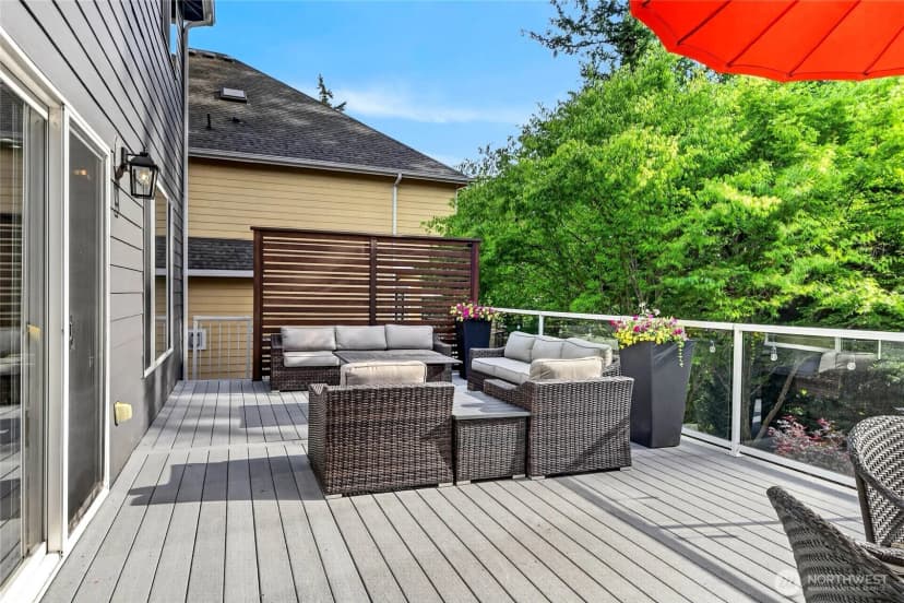 Property photo for 21939 Ne 11th Street, Sammamish photo 34