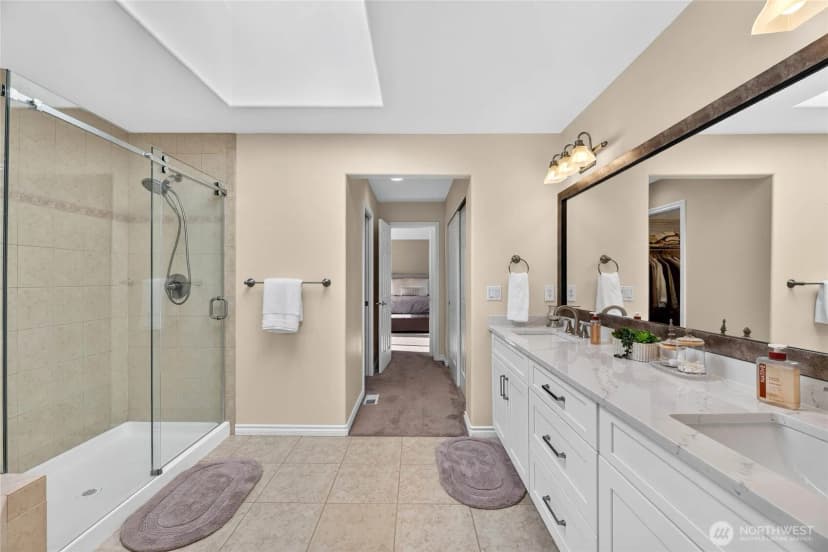 Property photo for 21939 Ne 11th Street, Sammamish photo 24