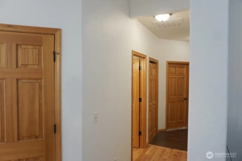 Property photo for 259 Finn Hill Road, Winlock photo 10