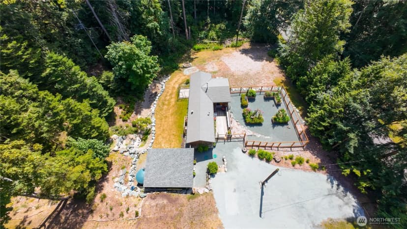 Property photo for 7489 Woody Lane, Anacortes photo 6