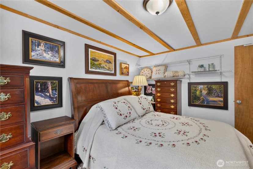Property photo for 7489 Woody Lane, Anacortes photo 28