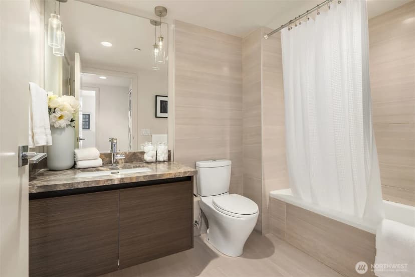 Property photo for 583 Battery Street #516n, Seattle photo 12