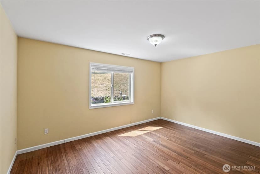 Property photo for 8725 Se Yeshua Lane, Port Orchard photo 21