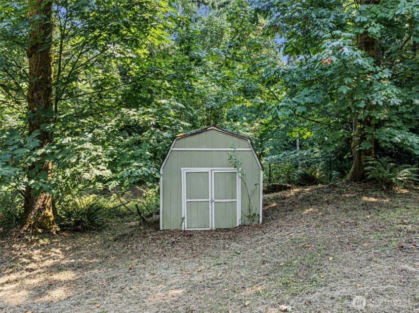 Property photo for 8725 Se Yeshua Lane, Port Orchard photo 36