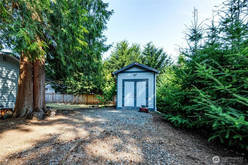 Property photo for 21925 2nd Avenue Se, Bothell photo 26