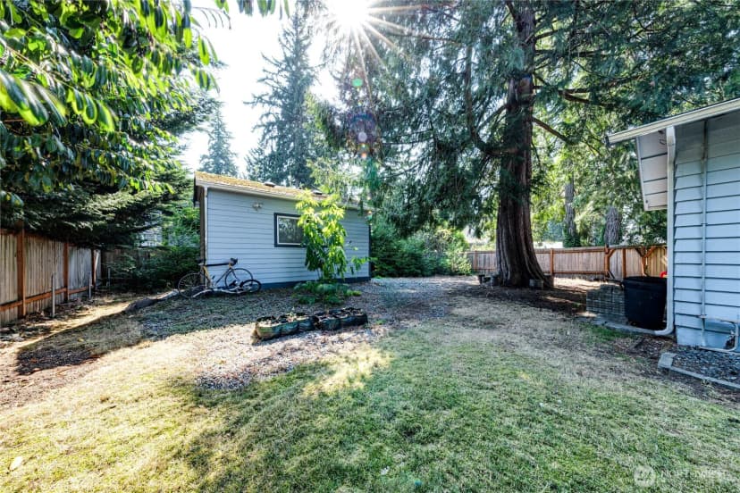 Property photo for 21925 2nd Avenue Se, Bothell photo 25