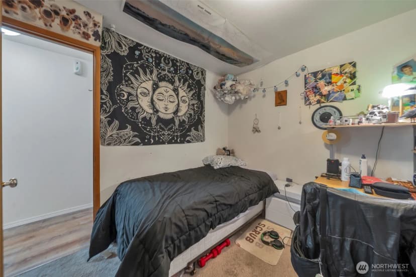Property photo for 2399 Mcdonald Avenue, Dupont photo 12