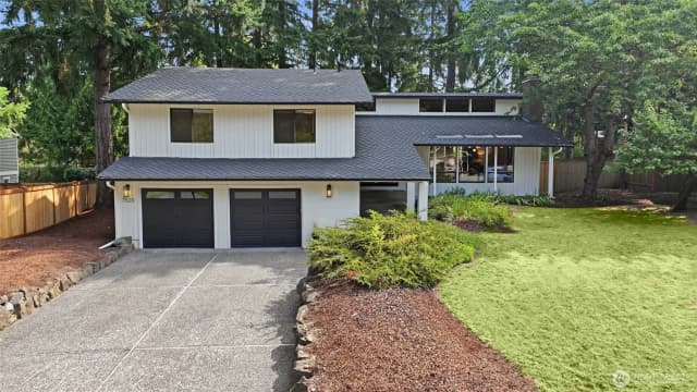 Property photo for 7520 86th Avenue Se, Mercer Island