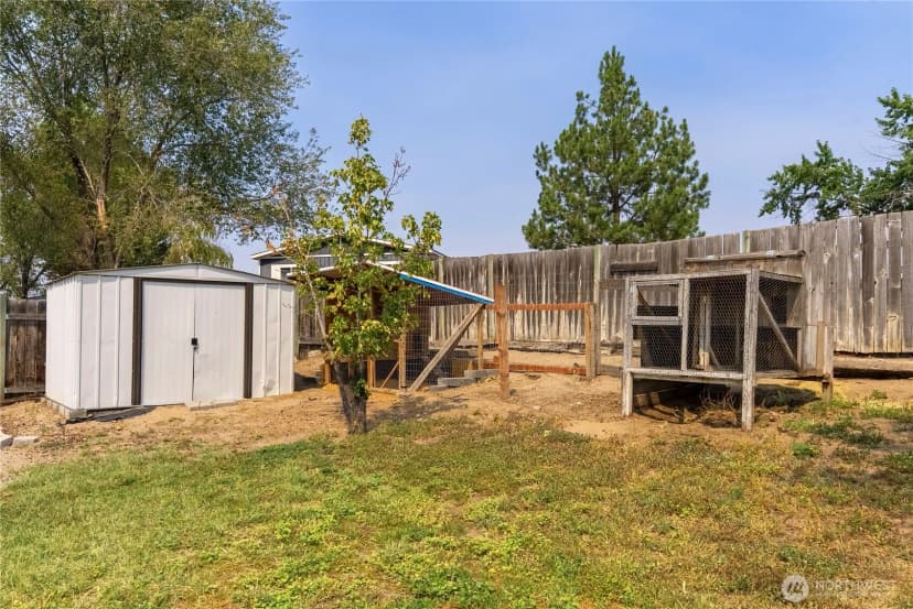 Property photo for 5 Sand Flat Road, Omak photo 38