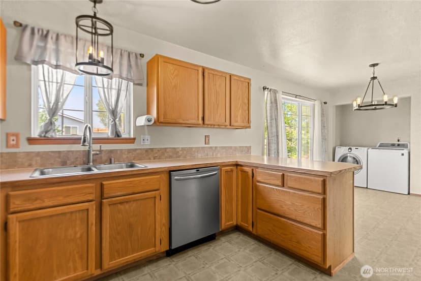 Property photo for 5 Sand Flat Road, Omak photo 9