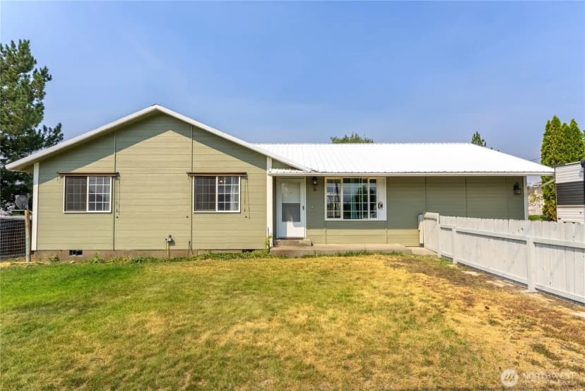 Property photo for 5 Sand Flat Road, Omak