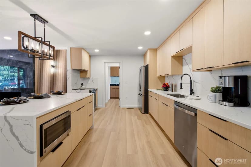Property photo for 3116 Crystal Springs Road W, University Place photo 8