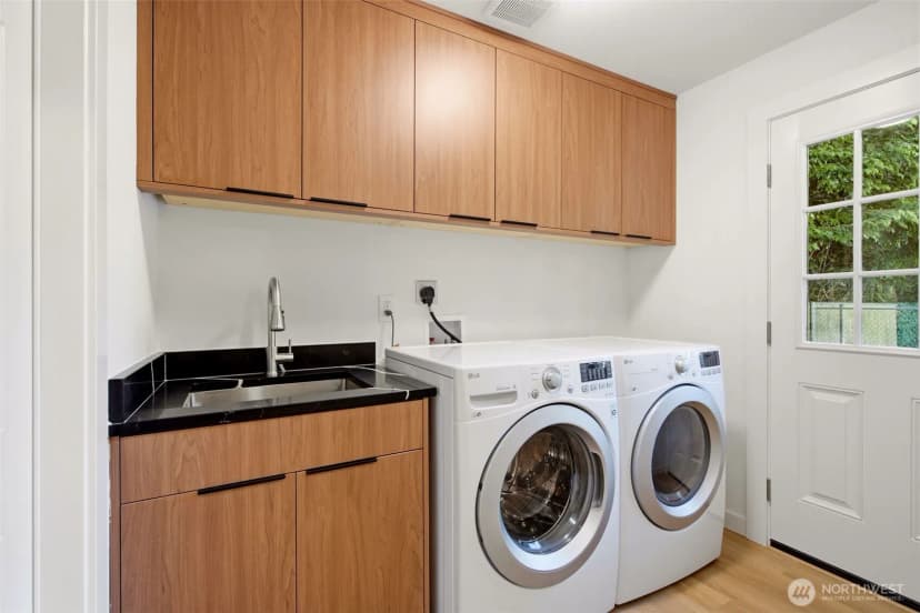 Property photo for 3116 Crystal Springs Road W, University Place photo 27
