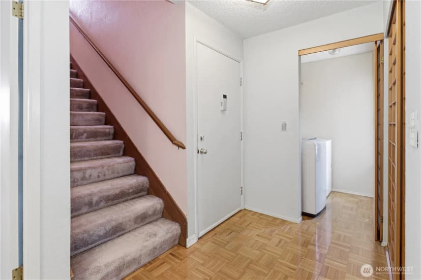 Property photo for 4415 145th Avenue Ne #h2, Bellevue photo 6