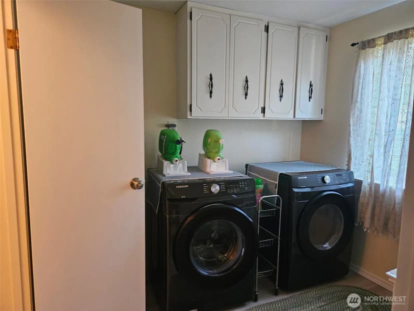 Property photo for 6819 E 254th Street, Graham photo 33