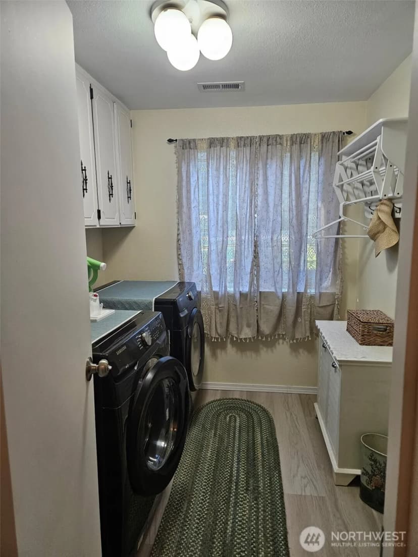 Property photo for 6819 E 254th Street, Graham photo 32