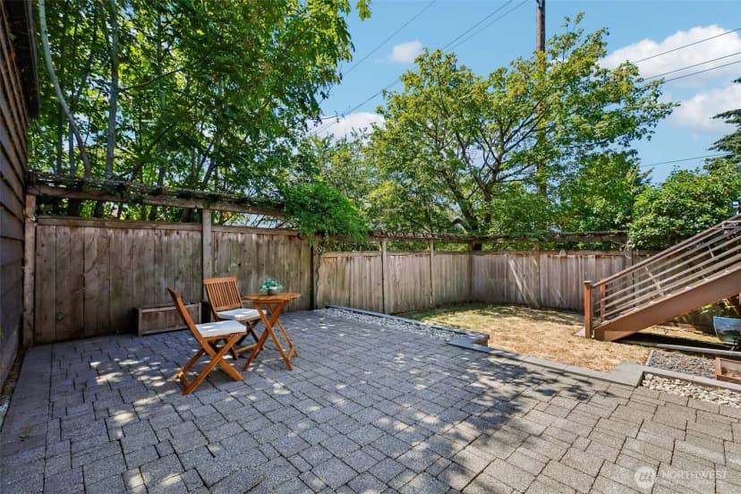 Property photo for 239 Nw 48th Street, Seattle photo 27
