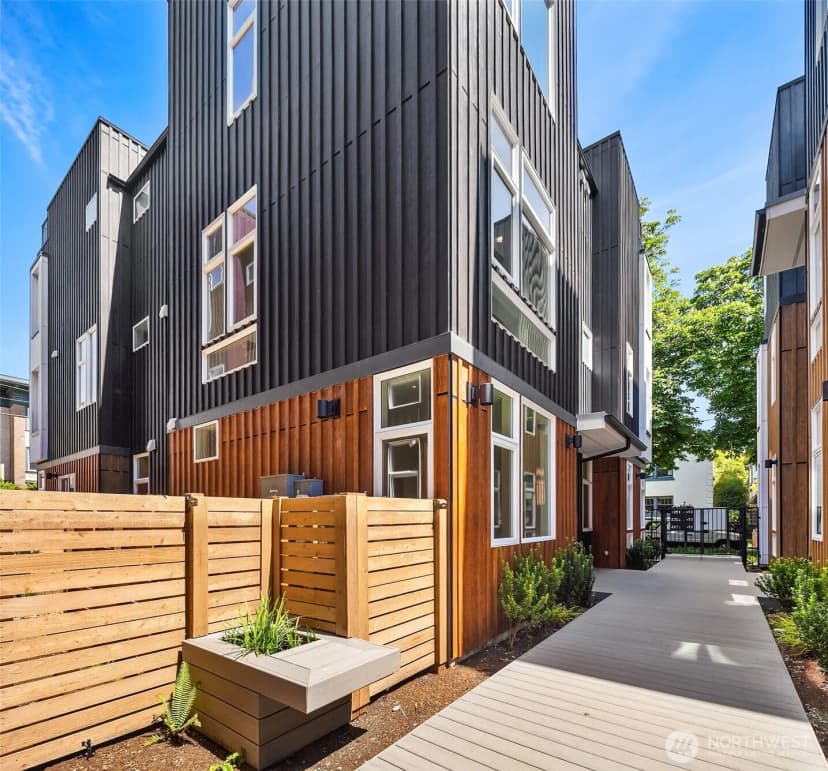 Property photo for 1755 E Howell Street, Seattle