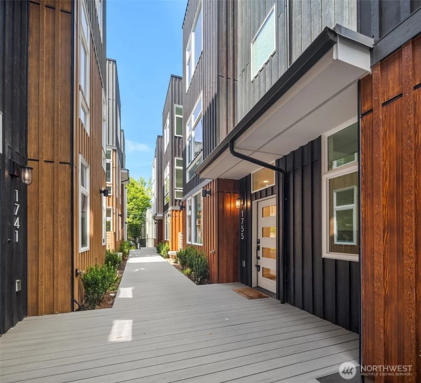 Property photo for 1755 E Howell Street, Seattle photo 19