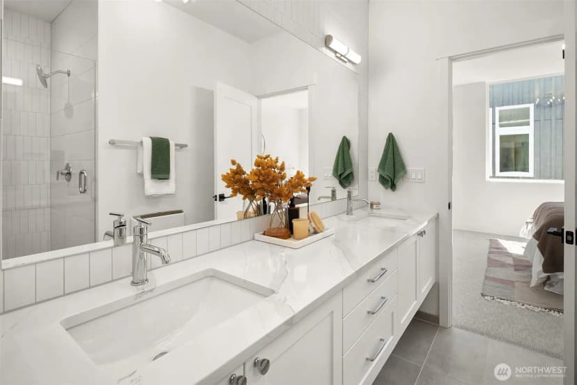 Property photo for 1755 E Howell Street, Seattle photo 12