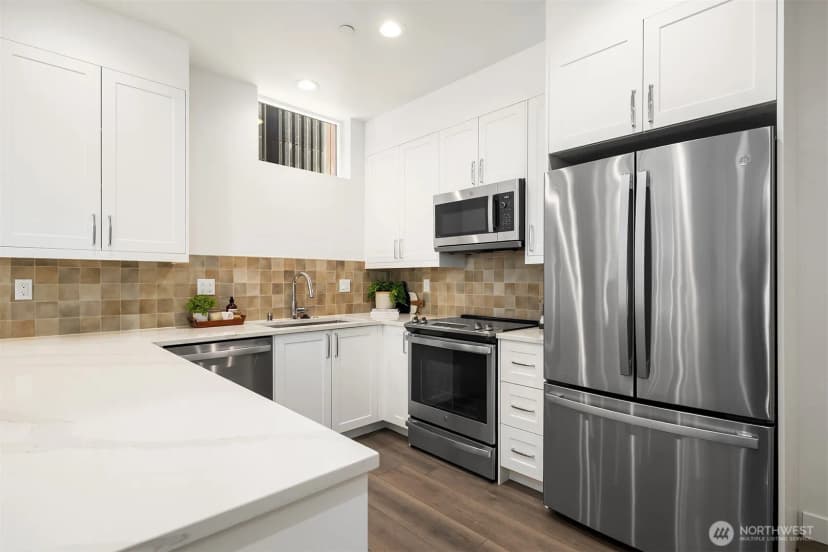 Property photo for 1755 E Howell Street, Seattle photo 5