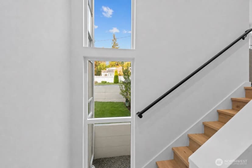 Property photo for 12749 37th Avenue Ne, Seattle photo 18