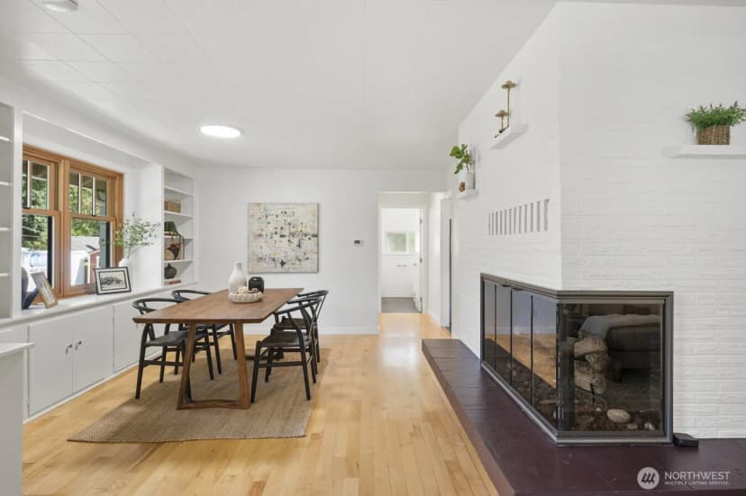 Property photo for 2916 Walnut Avenue Sw, Seattle photo 6