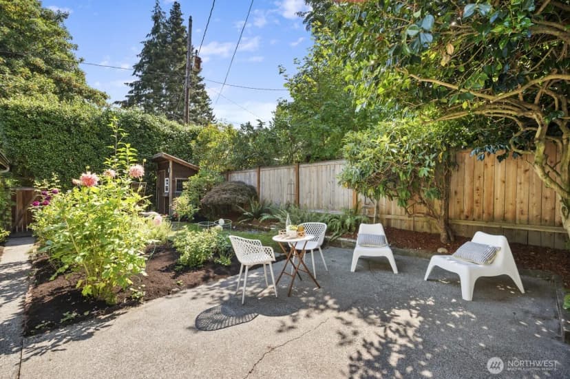 Property photo for 2916 Walnut Avenue Sw, Seattle photo 24