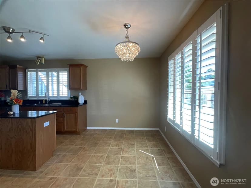 Property photo for 1382 Nw Kathleen Drive, Oak Harbor photo 12