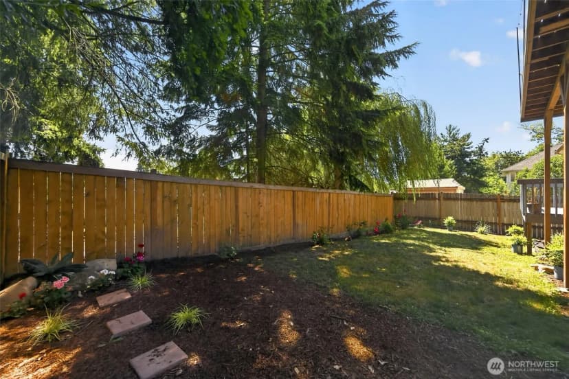 Property photo for 27120 117th Se, Kent photo 31