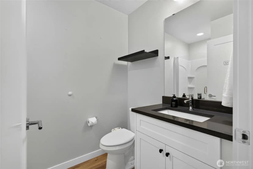 Property photo for 7015 42nd Avenue S, Seattle photo 18