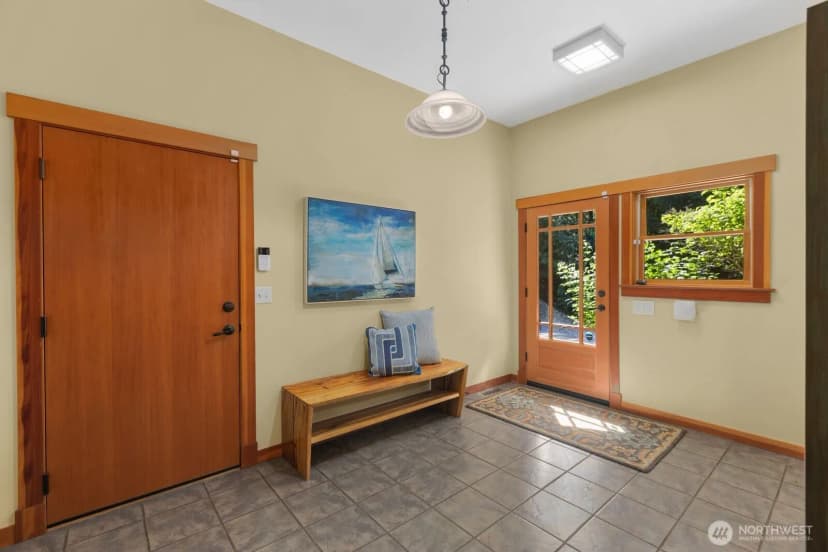 Property photo for 14677 Sivertson Road Ne, Bainbridge Island photo 16
