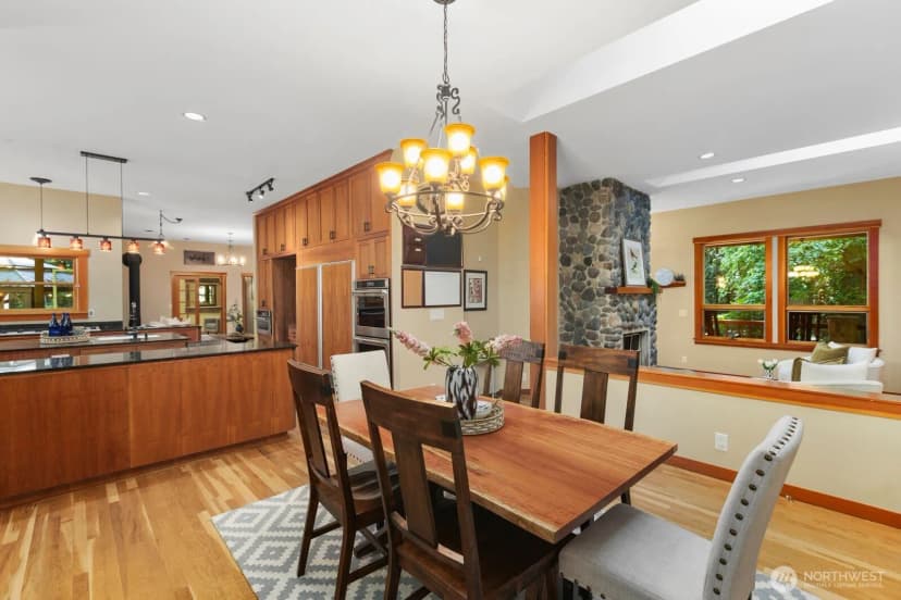 Property photo for 14677 Sivertson Road Ne, Bainbridge Island photo 10