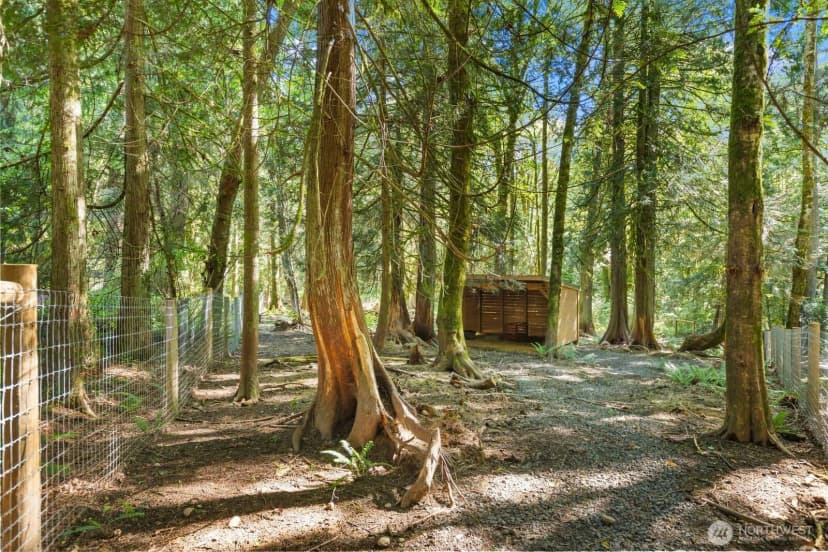 Property photo for 14677 Sivertson Road Ne, Bainbridge Island photo 35