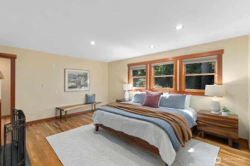 Property photo for 14677 Sivertson Road Ne, Bainbridge Island photo 19