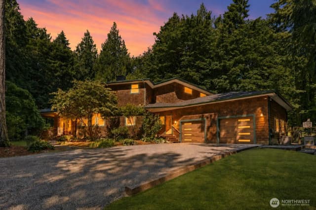 Property photo for 14677 Sivertson Road Ne, Bainbridge Island
