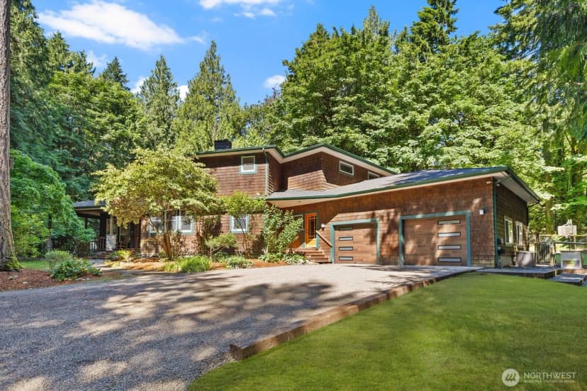 Property photo for 14677 Sivertson Road Ne, Bainbridge Island