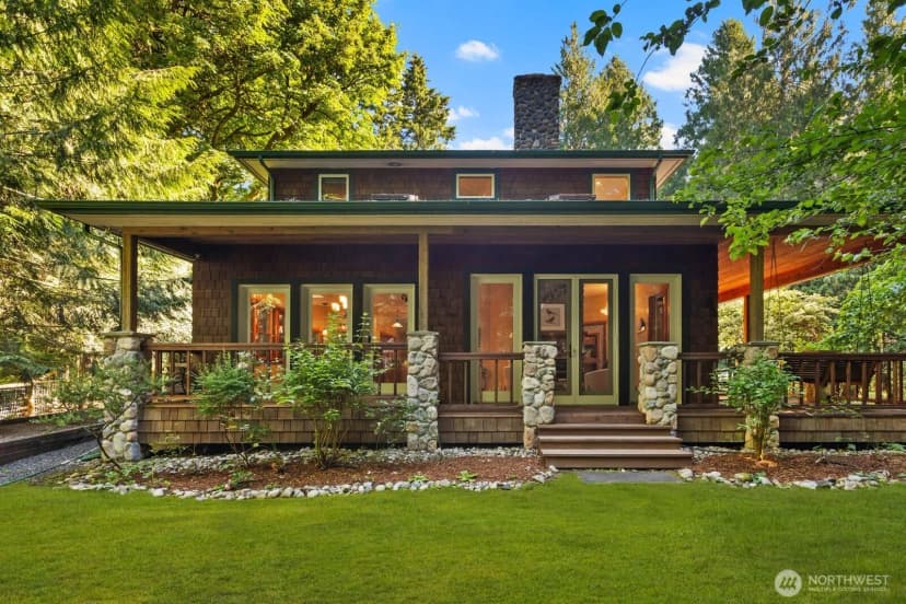 Property photo for 14677 Sivertson Road Ne, Bainbridge Island photo 4