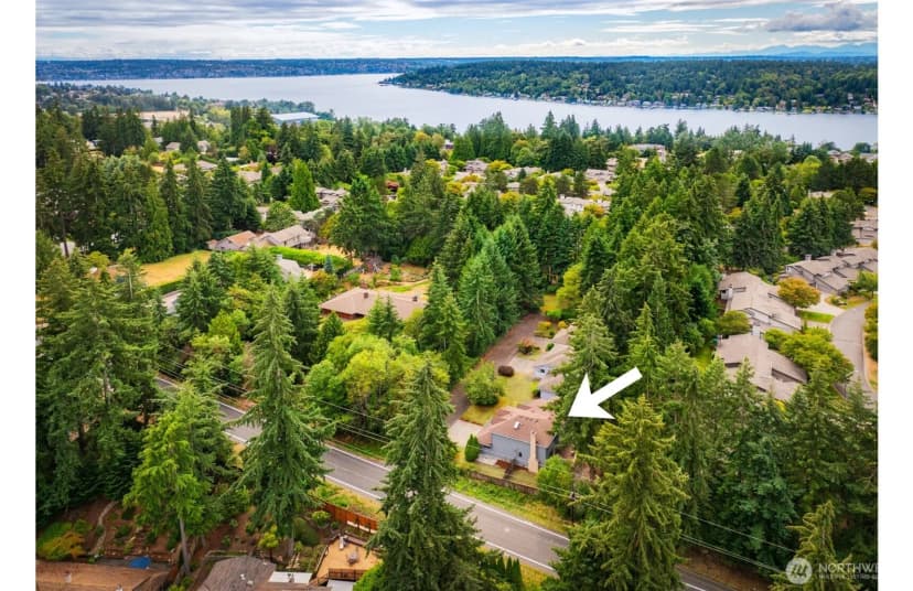 Property photo for 6615 116th Avenue Se, Bellevue photo 31