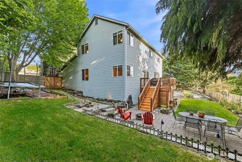 Property photo for 2419 Ne 14th Street, Renton photo 20