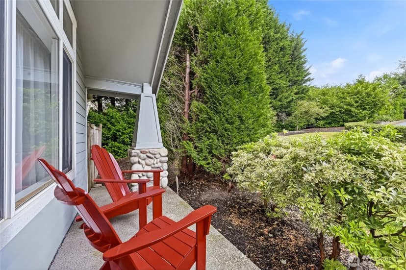 Property photo for 2419 Ne 14th Street, Renton photo 2