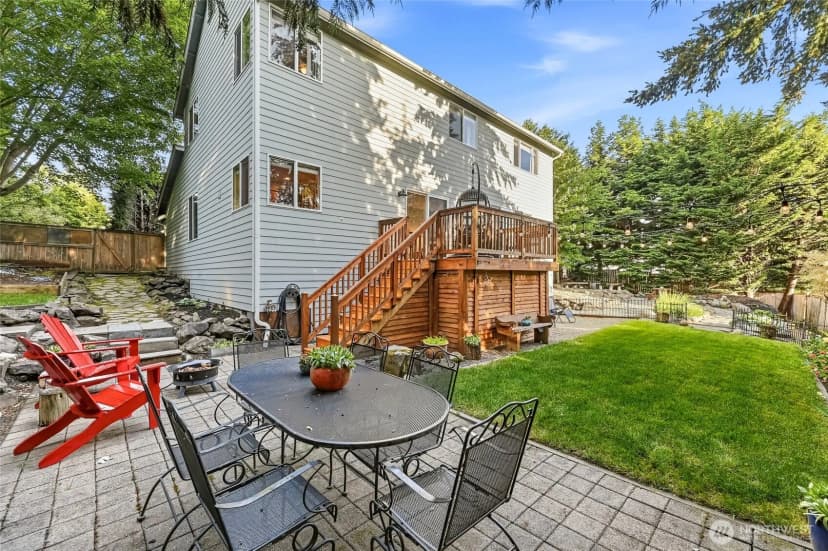 Property photo for 2419 Ne 14th Street, Renton photo 19